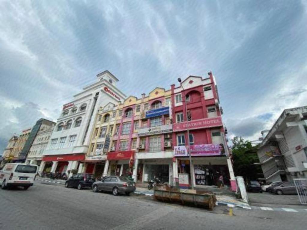 Oyo 90486 New Station Hotel Klang Extérieur photo