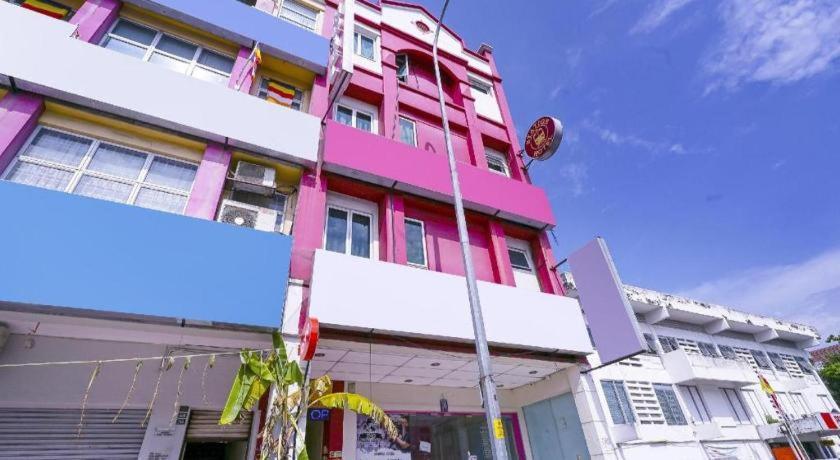 Oyo 90486 New Station Hotel Klang Extérieur photo